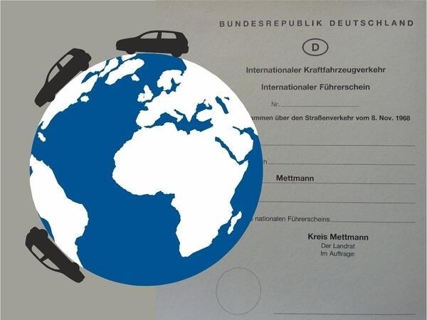 Bild vergrößern: Musterbescheinigung eines im Kreis Mettmann ausgestellten internationalen Fhrerscheins und das Motiv einer von Autos befahrenen Weltkugel.