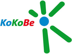 Bild vergrößern: Mehrfarbiger Schriftzug: "KoKoBe" mit einem blauen Punkt und grünen Strahlen.
