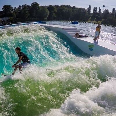 Bild vergrößern: Surfing Wasserski Langenfeld