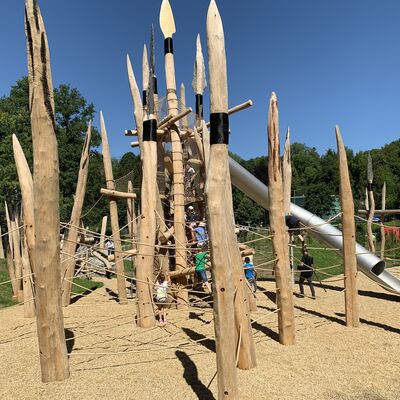 Bild vergrößern: Der Stolanzenturm