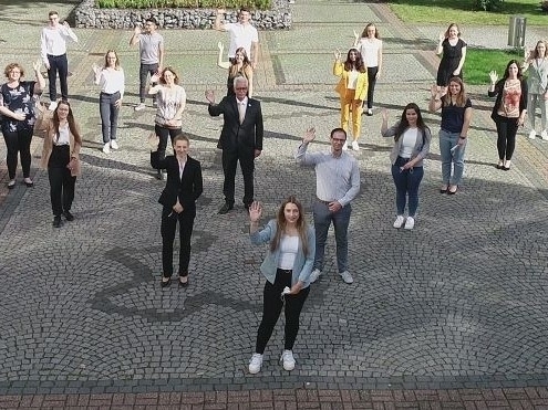 Bild vergrößern: Azubi1