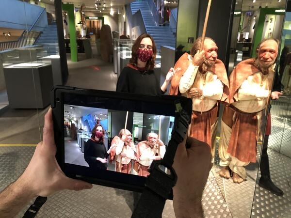 Bild vergrößern: Live-Online Fhrung im Museum