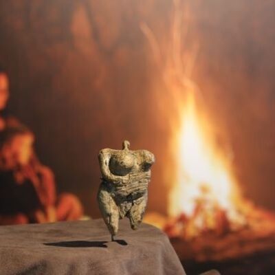 Bild vergrößern: Venus_Hohle_Fels_Urgeschichtlichtliches Museum Blaubeuren