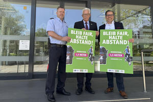 Bild vergrößern: Bleib fair. Halte Abstand!
